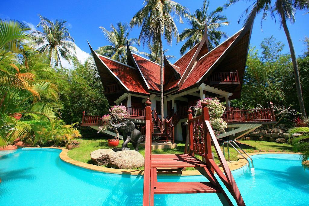 Coco Palace Resort Nai Harn Quarto foto